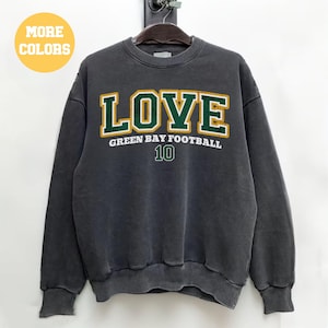Comfort Colors Jordan Love Sweatshirt, Jordon Love Shirt, Green Bay Football Sweatshirt, Vintage Style Green Bay Sweatshirt, Packer Football