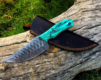 Beautiful hand forged skinner knife, Damascus Hunting Knife, Handmade Kitchen Knives Personalized Knife gift, Bushcraft knife, Camping knife