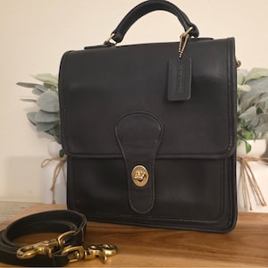 Vintage Coach Black Station Bag 5130