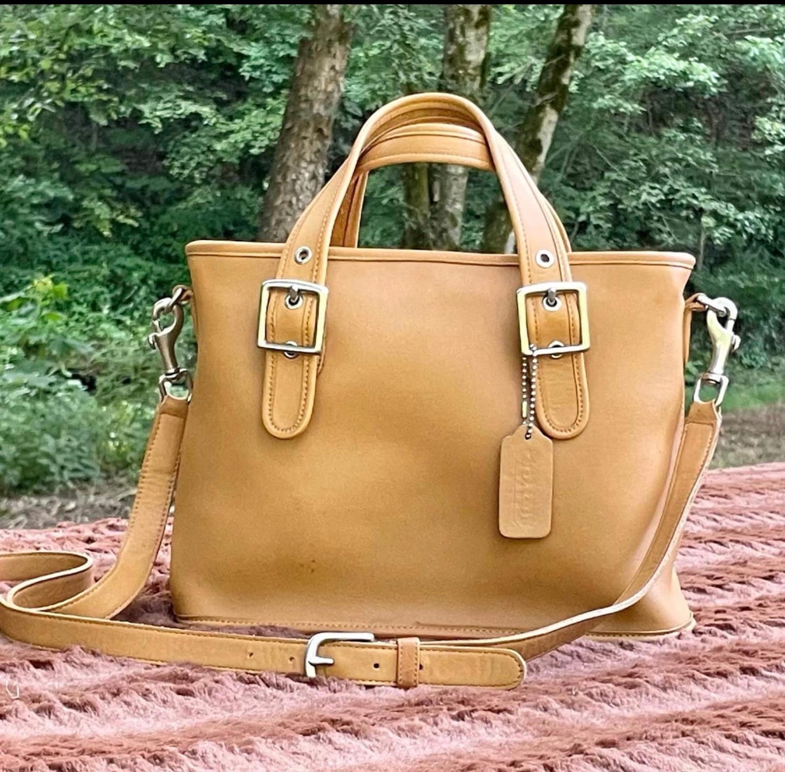 Coach vintage online tote