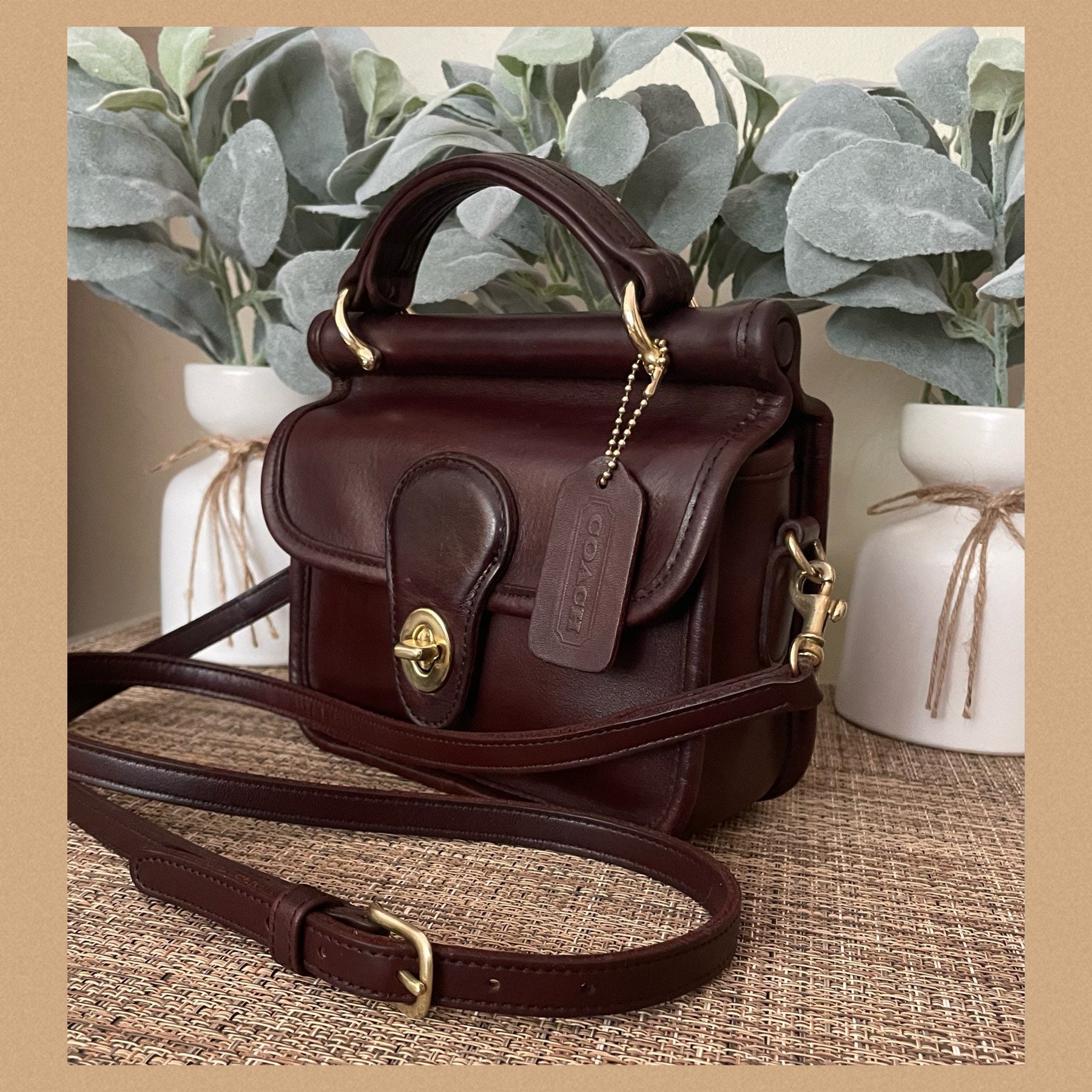 Vintage Coach Winnie Brown Turnrock Bag