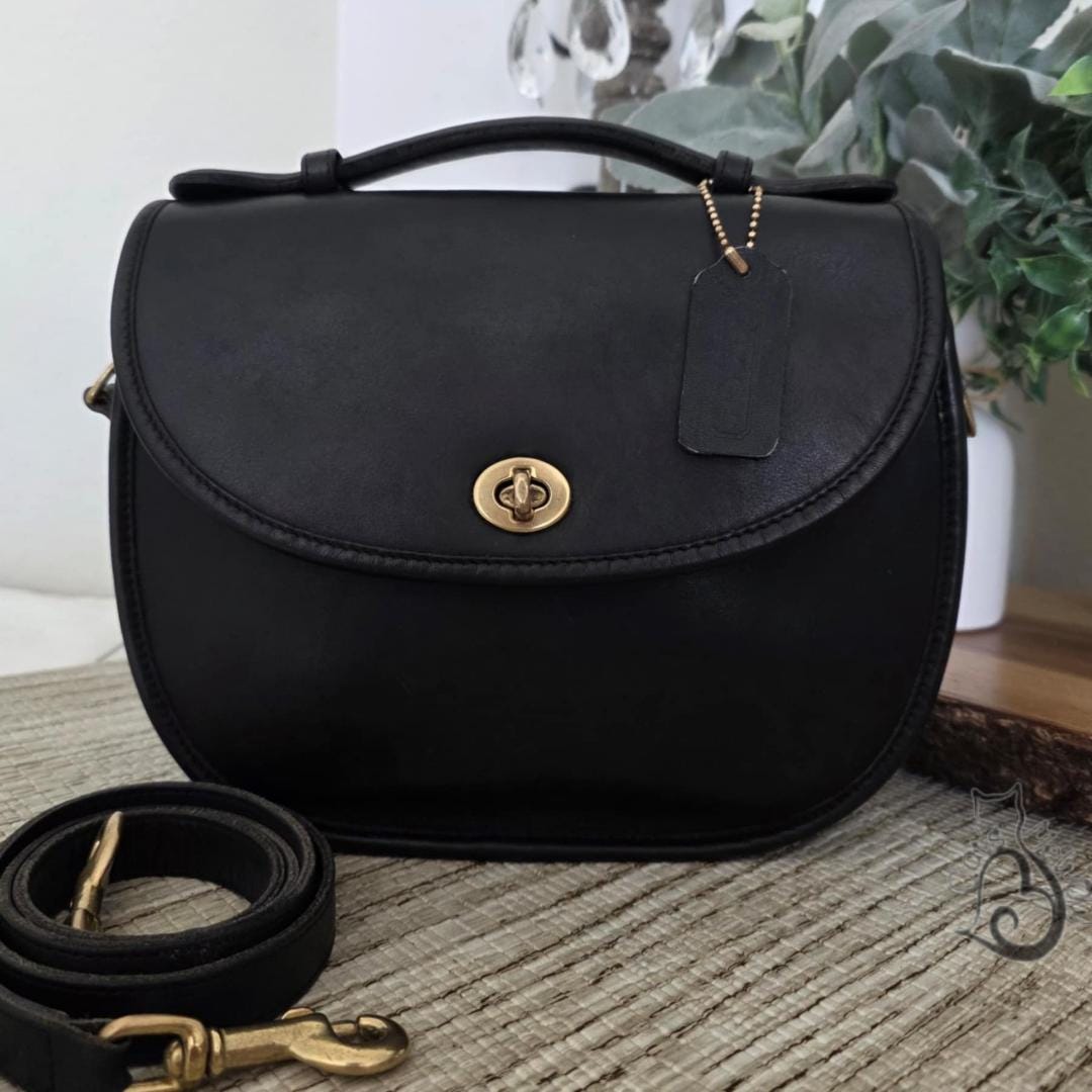 Vintage Coach Plaza - Etsy Canada Vintage Coach Plaza - Etsy Canada