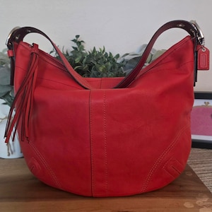 Vintage Coach Soho leather hobo shoulder bag 8A03