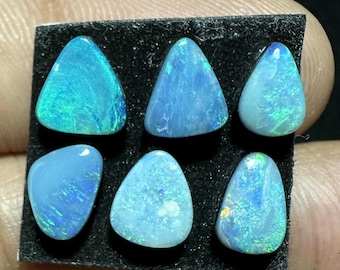 Australian Doublet Opal Kavel van 9,40 karaat: 8 x 6 x 4 tot 8 x 7 x 3 mm