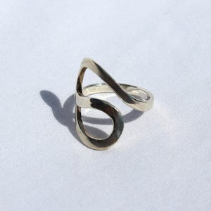 Modernist Sterling Silver Wavy Ring Sz 8