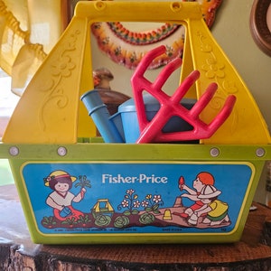 Vintage Fisher Price Flower box garden set from 1981