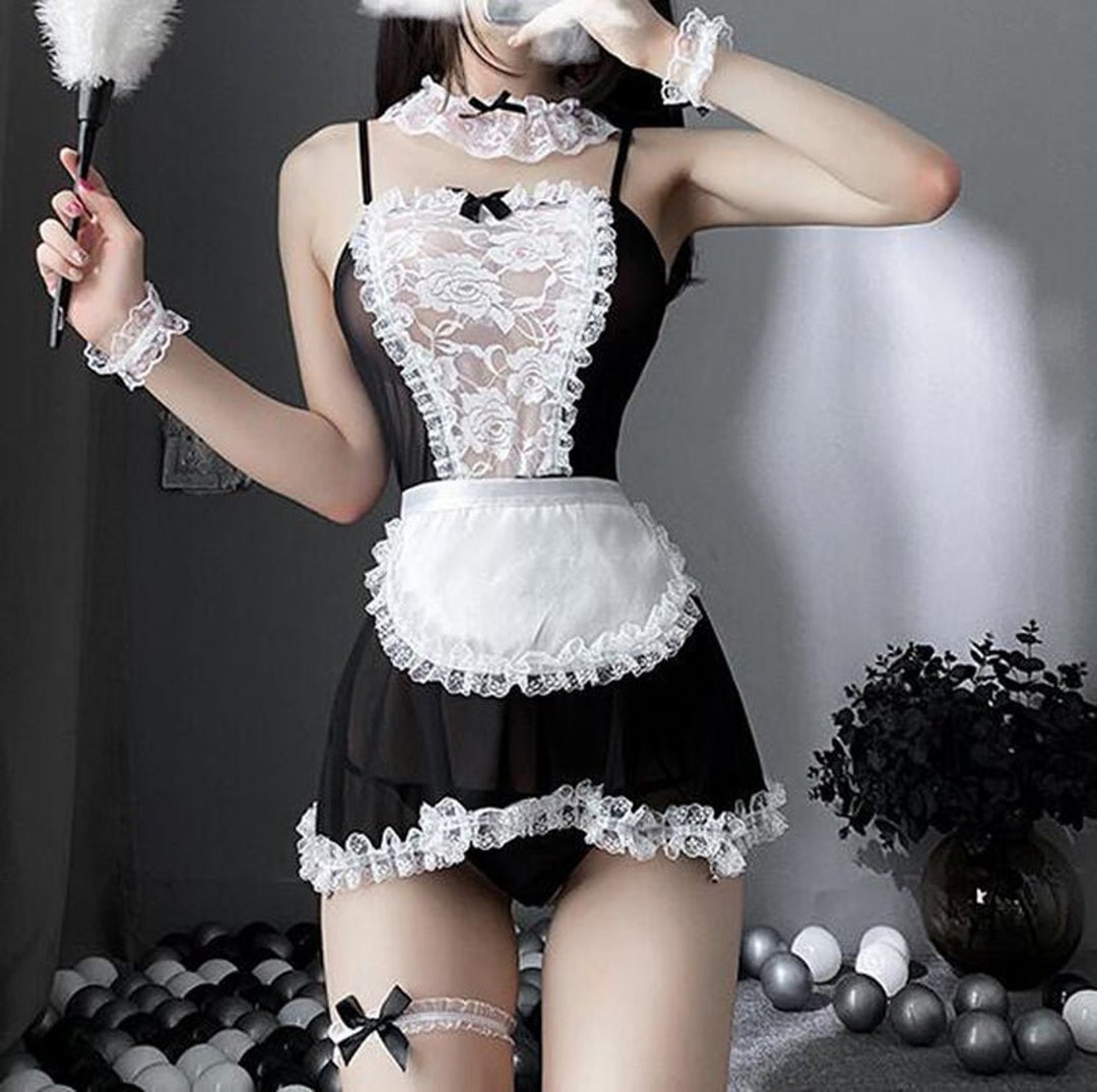 sexy maid outfit