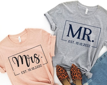 Mr and Mrs Shirt, Mr and Mrs, Just Married Shirt, Honeymoon Shirt, Wedding Shirt, Wife And Hubs Shirts, Just Married Shirts, Couples Shirts