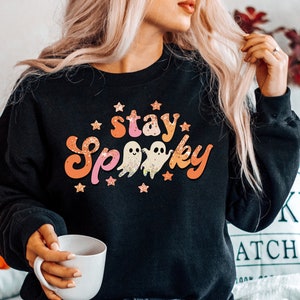 Stay Spooky T-Shirt, Spooky Vibe Shirt, T-shirt Halloween, Chemise Cool Halloween, Chemise Drôle Halloween, Halloween Tee, Smiley Spooky Shirt