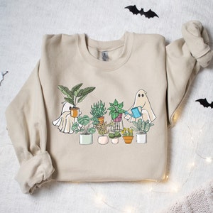 Ghost Plant Lady Sweatshirt, Ghost Plant Shirt, Halloween Plants Sweatshirt, Halloween Ghost Sweatshirt, Halloween Gift for Plant Lovers