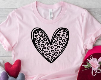 Chemise de Saint-Valentin imprimé léopard, chemises de Saint-Valentin pour femme, chemise de cœur, chemise mignonne de Saint-Valentin, cadeau de Saint-Valentin, Cheetah Valentines