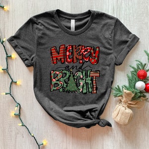 Christmas Sweatshirt, Womens Christmas Sweatshirt, Christmas Sweatshirts for Women, Christmas Women,Merry Christmas Sweatshirt imagem 3