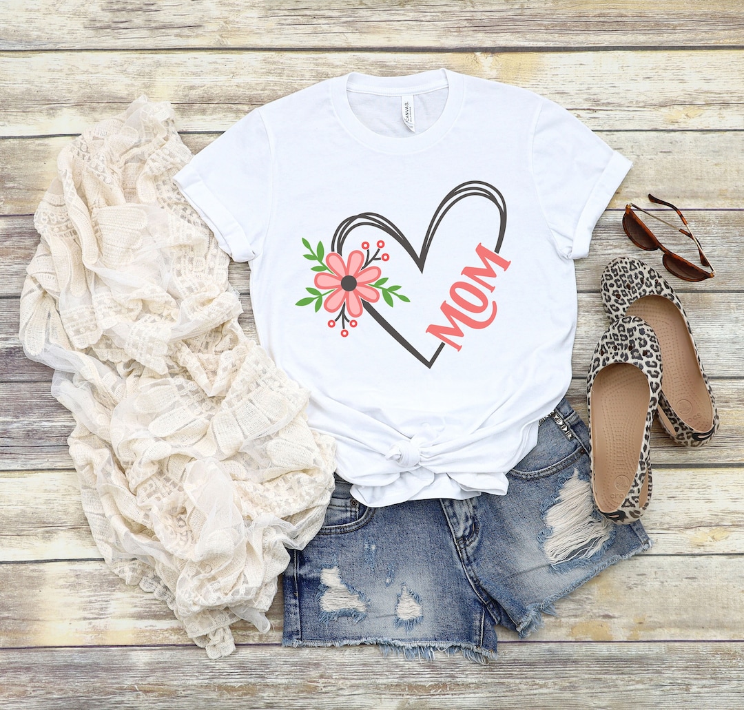 Mama Heart Graphic T-Shirt For Women - Cute Mom Life Tee, Comfortable Short Sleeve Casual Top - View #5