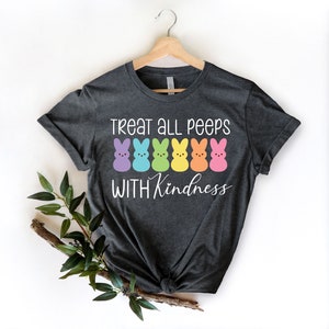Koszulka Treat All Peeps With Kindness, Koszulka Wielkanocna Nauczyciela, Prezent Wielkanocny Dla Nauczyciela, Strój Wielkanocny Nauczyciela, Koszulka Króliczek Nauczyciela Prezent zdjęcie 3