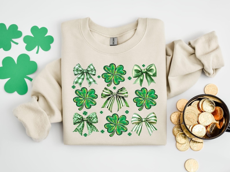 Coquette St Patrick's Day-tröja med rosett, St Patrick's Day-tröja, Lucky Shamrock-tröja, St Patricks-present, St Patty's-tröja, irländska rosetttröjor bild 1