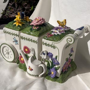 PORTMEIRION Botanic Garden 3- Pieces Canister Countertop Collection