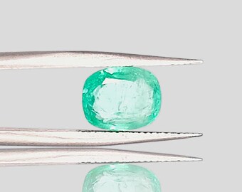 Esmeralda colombiana de corte cojín verde neón de 2,25 ct, piedra preciosa 100 % natural extraída de la tierra.