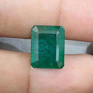 Big Size GSI Certified 9.63ct Deep Green Natural Zambian Emerald Minor Oiled Loose Gemstone