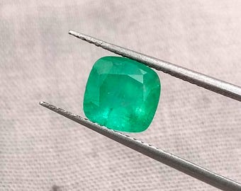 Esmeralda natural de Zambia de 1,82 ct.