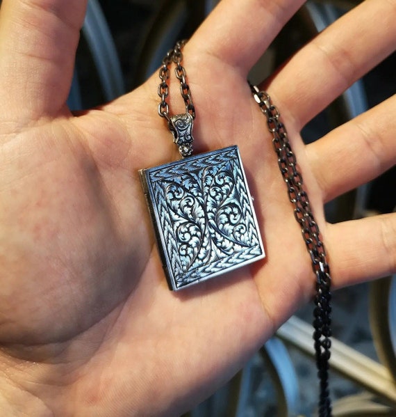 Photo engraved shop necklace sterling silver