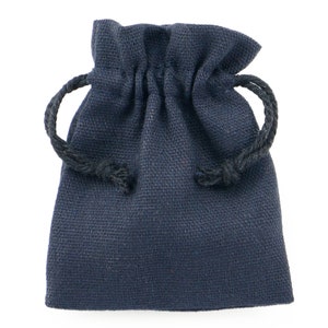Sacs cadeaux en coton bleu marine et pochettes à bijoux avec cordon de serrage Emballage de gros respectueux de l'environnement