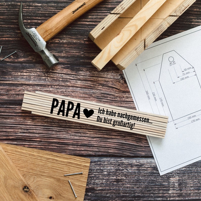 Geschenke für Männer, Zollstock Papa, Vatertagsgeschenk, Papa Geschenk, Papa, Opa Geschenk, Zollstock personalisiert PAPA...ich habe...