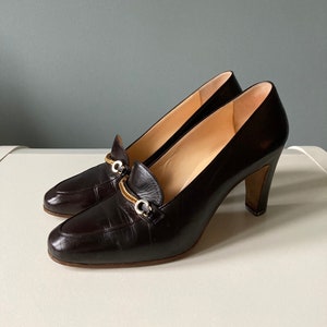 Céline 1970s dark brown leather pumps, golden details / EU 38