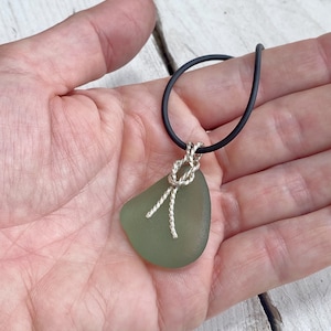 Authentic Barcelona light TEAL/seafoam Sea Glass and Sailing Knot Pendant, OOAK Handmade Beach Glass Pendant, Handmade Sailing Knot Pendant