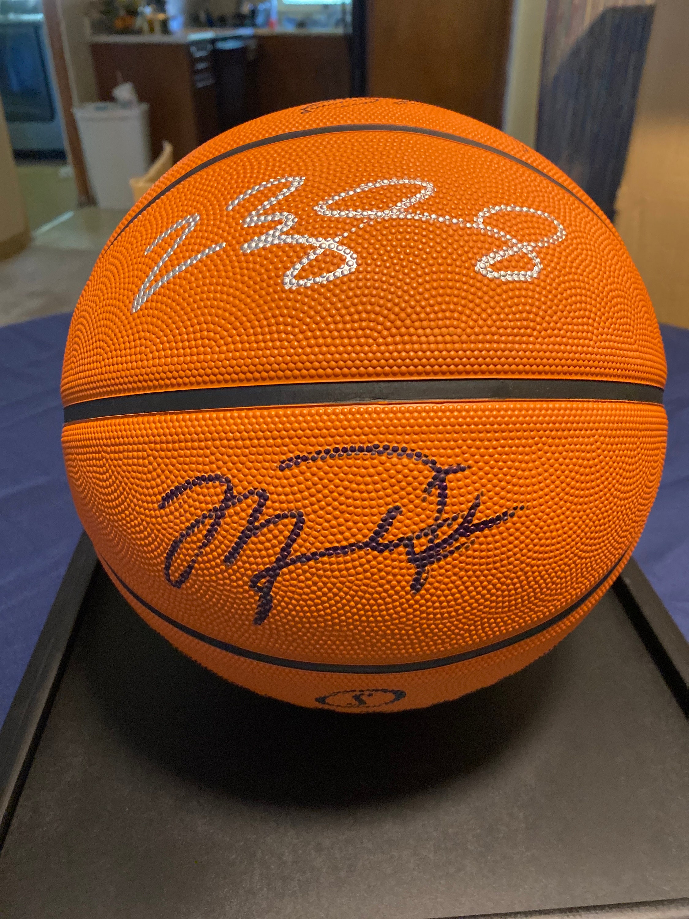 Kobe Bryant, LeBron James USA basketball signed with proof