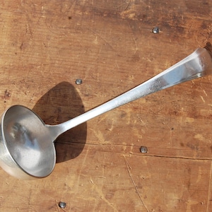 1920/30s Silver Plate Ladle - Old Sauce Ladle - Soup Ladle - Gravy Ladle - Silver Plate Tableware - Dining Accessories