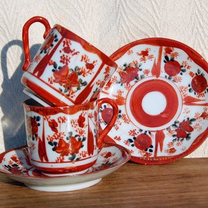 Antique x2 Kutani Eggshell China Cup and Saucers - Japanese Antique Red Oxide Hand Painted Cup and Saucers