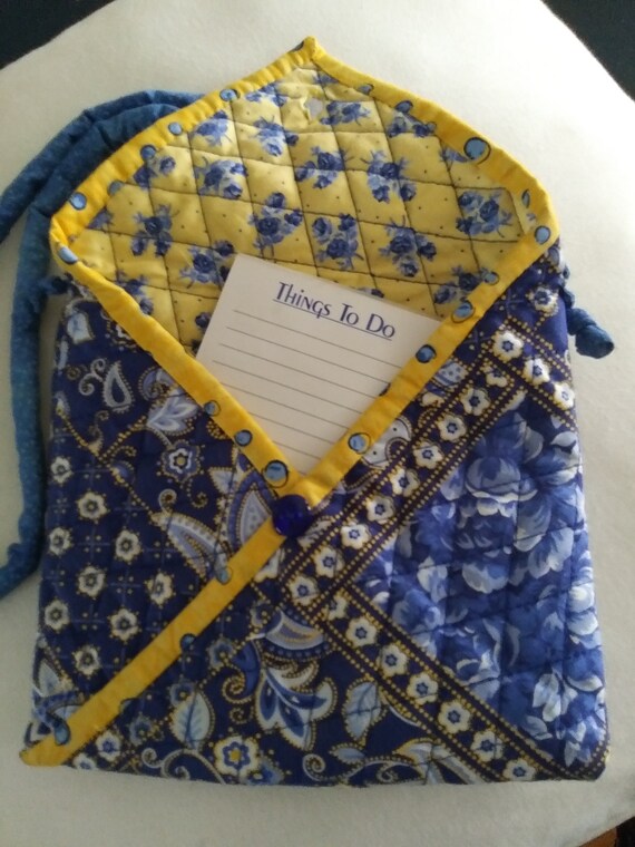 Vintage blue and yellow quilted bag - image 3
