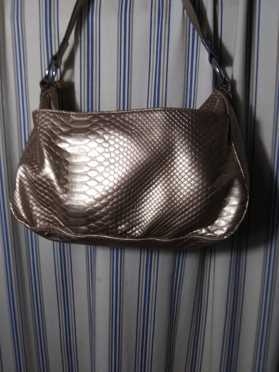 531 Vintage Liz Claiborne Gold Vinyl Purse - image 4