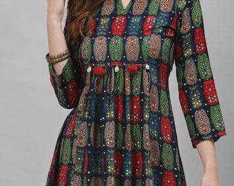 Tunique indienne - Tunique imprimée en rayonne de viscose bleue et verte pour femmes - Kurti court pour femmes - Tops d’été , Tee’s - Vêtements ethniques - Boho Top