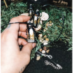 PROTECTION SPELL BOTTLE | Hematite and Herb Infused Witch Spell Bottle Necklace | Protection Magic Amulet