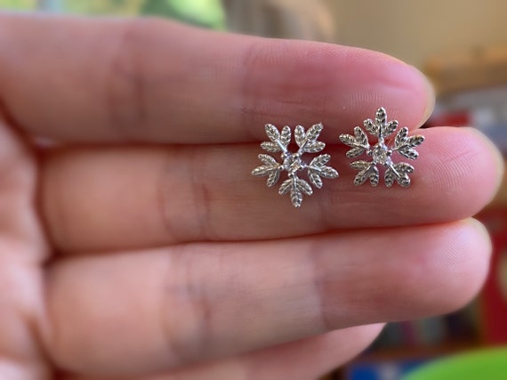 Silver Snowflake Earring Studs