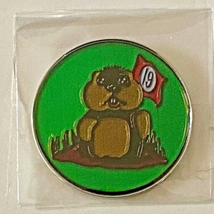 Caddyshack - Bushwood - Gopher Hole 19- NEW Pro size 32mm Slim -Golf Ball Marker