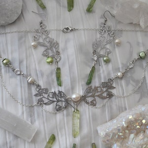 Jana - Lily of the Valley set //// flower / floral / whimsical / whimsigoth / cottagecore / necklace / earrings / silver / pearl / handmade