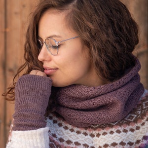 Strick Loop aus Wolle "Modell Nina" komplett mit Fleece gefüttert - Schlauch Schal