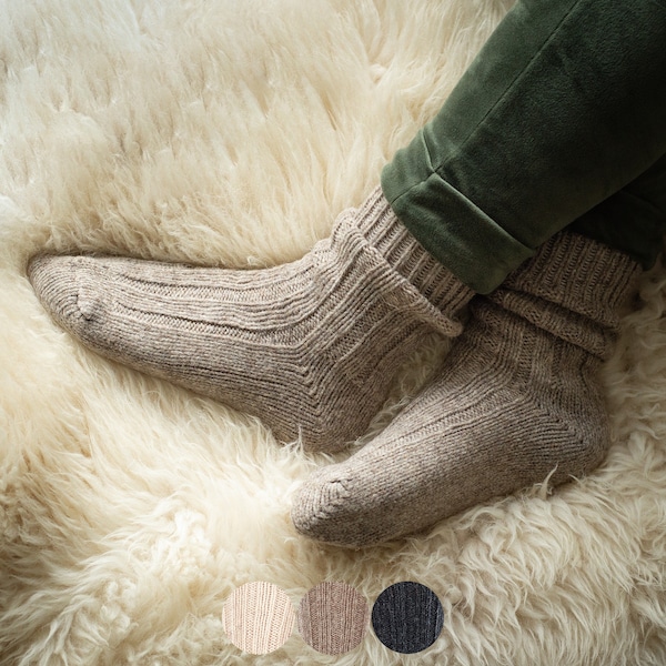 Wool socks made from 100% wool