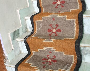 Handwoven Wool Jute Kilim Runner Rug: Traditional Indian Design