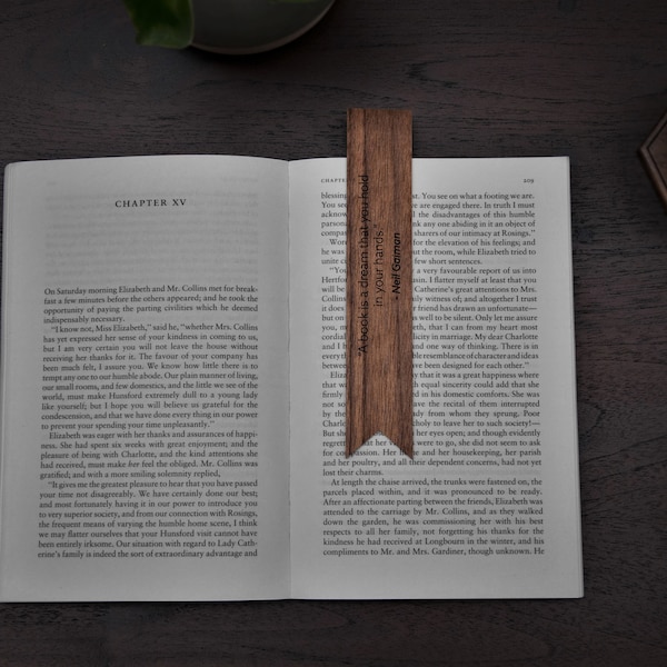 Neil Gaiman Gifts - 60+ Gift Ideas for 2024
