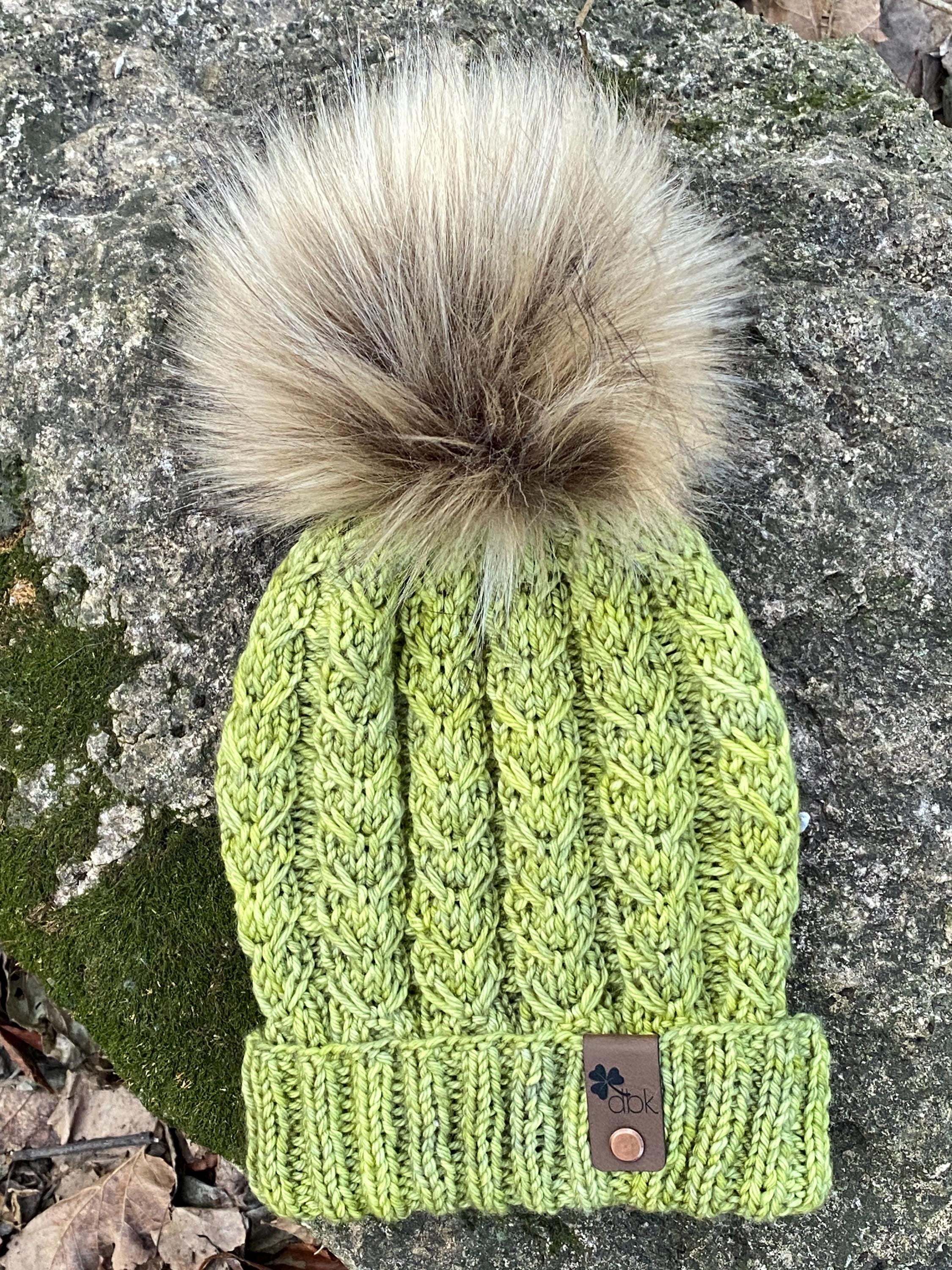 Handknit Green Merino Wool Beanie: Faux Fur Pom Winter Hat  display picture 1