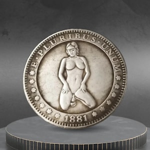 Hobo Coin Sexy Girl Woman Posing Topless Unique Rare American Custom Coin Dollar