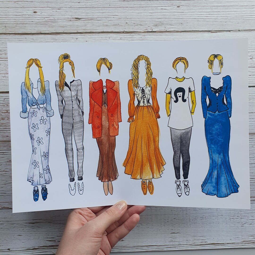 Phoebe Buffay's Best Outfits - Etsy