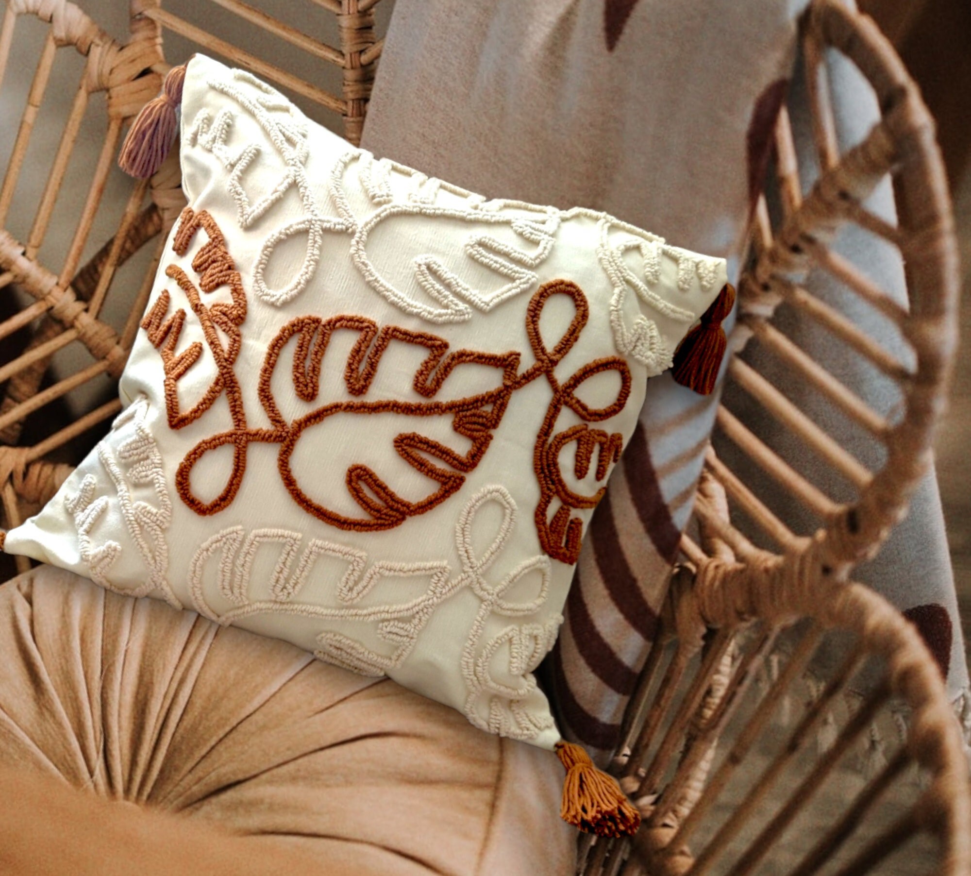 Punch Needle Embroidery Pillow Cover 40x40 Pillow Floral Etsy