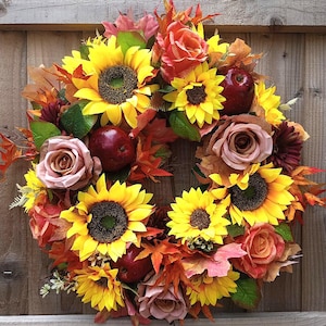 Herbstkranz, Herbstkranz, Saisonkranz, Erntedankkranz, Erntedankkranz, Türkranz, Einweihungsgeschenk, Bauernhauskranz.