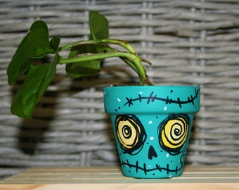 Sugar Skull Planter Pot - Terracotta Dia De Los Muertos