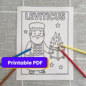 Può includere: Una pagina da colorare stampabile in bianco e nero con un'illustrazione di un cartone animato di una persona che indossa una veste e tiene un bruciatore di incenso in fiamme. Il titolo "LEVITICUS" è in cima alla pagina.
