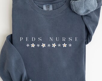 Sweat-shirt pour infirmière pédiatrique Comfort Colors®, cadeau pour infirmière pédiatrique, pull pour pédiatre, chemise pour infirmière pédiatrique, cadeau pour infirmière pédiatrique, t-shirt pédiatrique